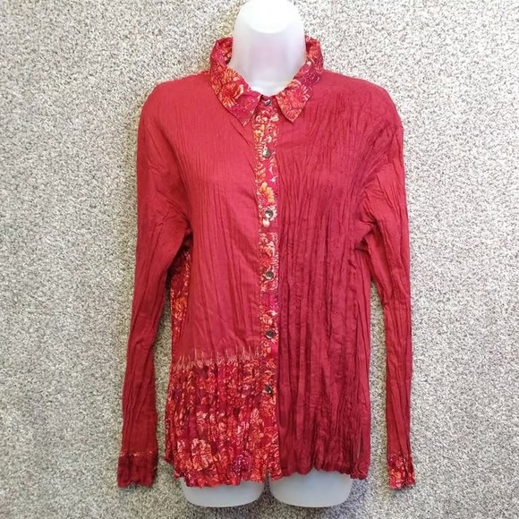 Chico's Tops - Chico's Broomstick pleated shirt size Large